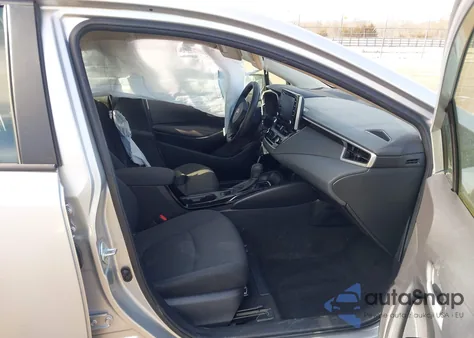 2021 Toyota Corolla Le z USA, uszkodzony, nr VIN JTDEPMAE7MJ190088